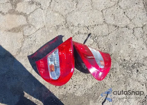 2004 Toyota Camry Le from USA, damaged, VIN 4T1BE32K04U927391